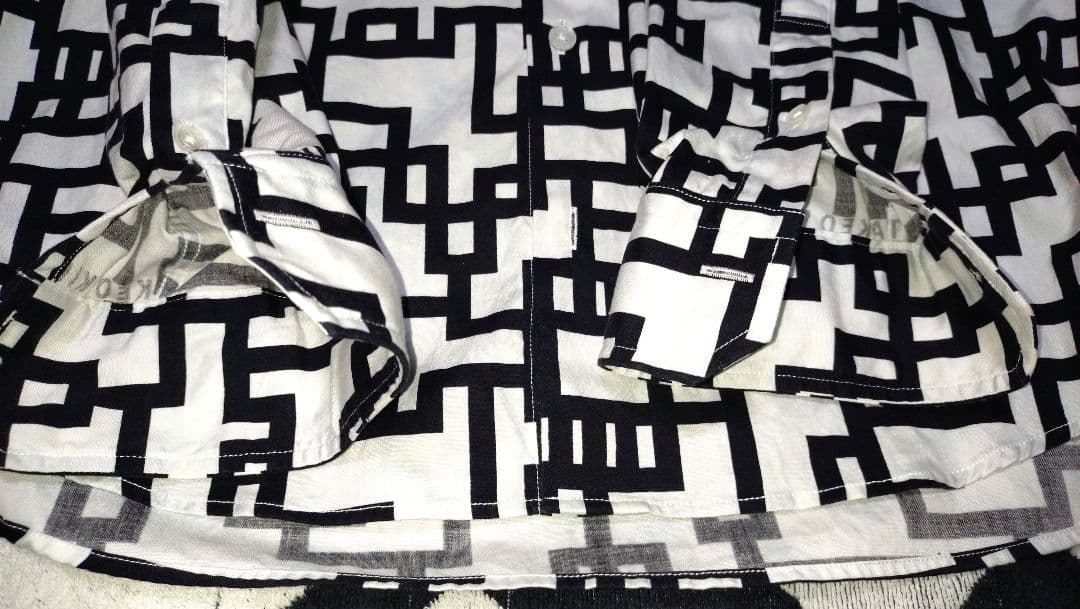 布袋寅泰 グッズ　長袖シャツ②