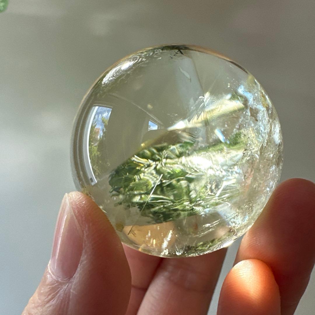 シトリン　高品質　スフィア　4.1㎝　レインボーシトリン