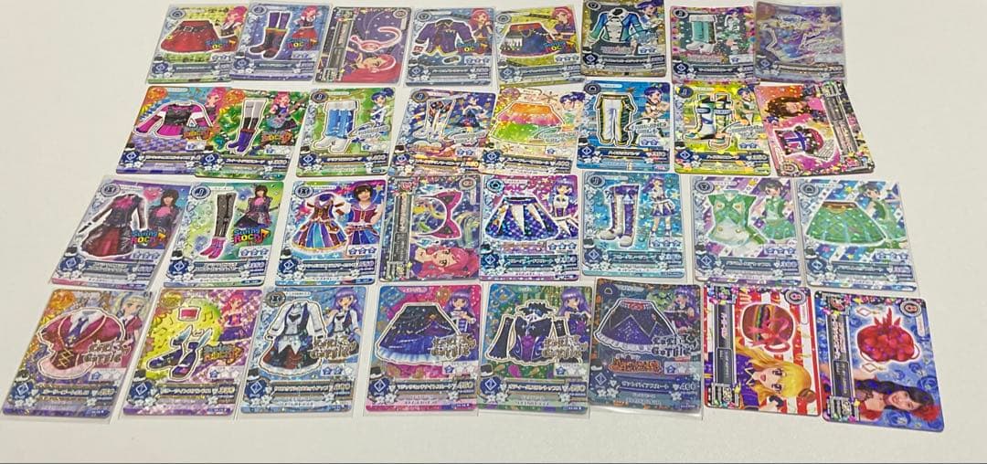 アイカツ　カード・バインダー・ステッカーなどまとめセット