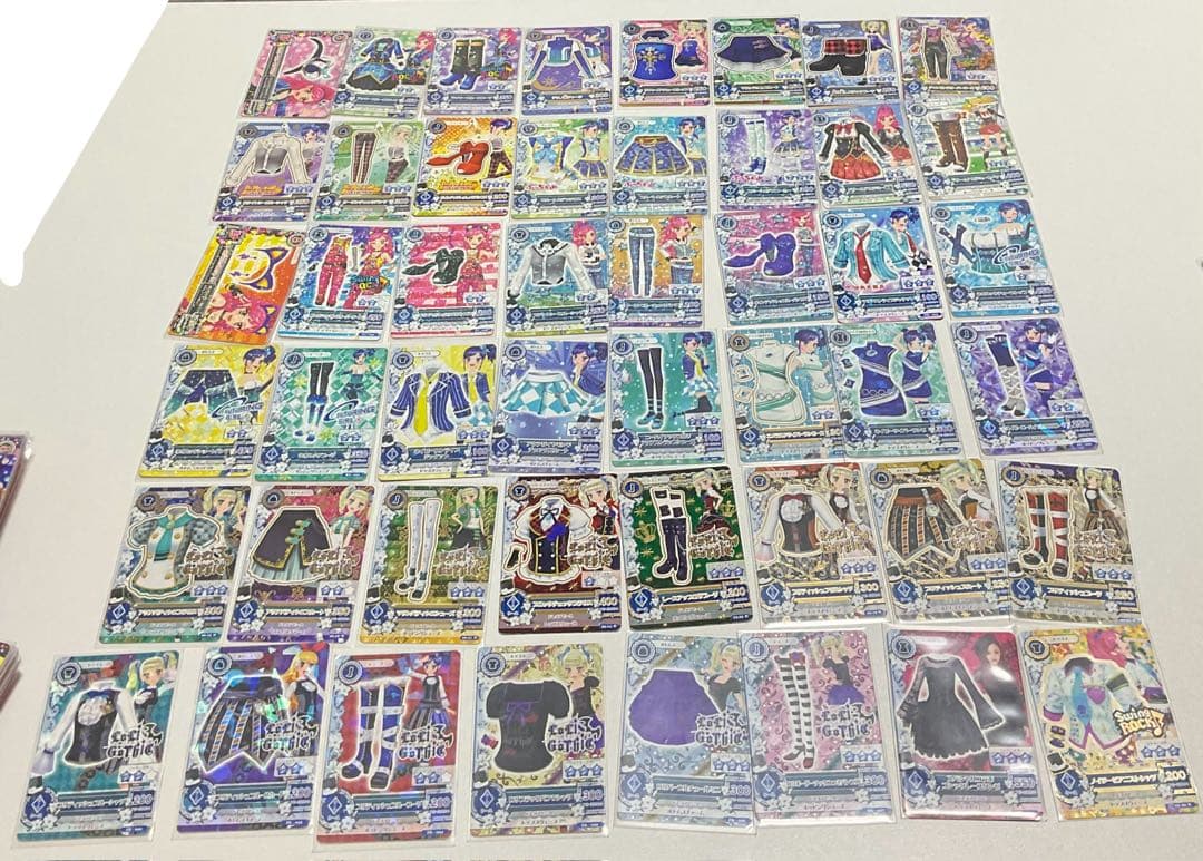 アイカツ　カード・バインダー・ステッカーなどまとめセット