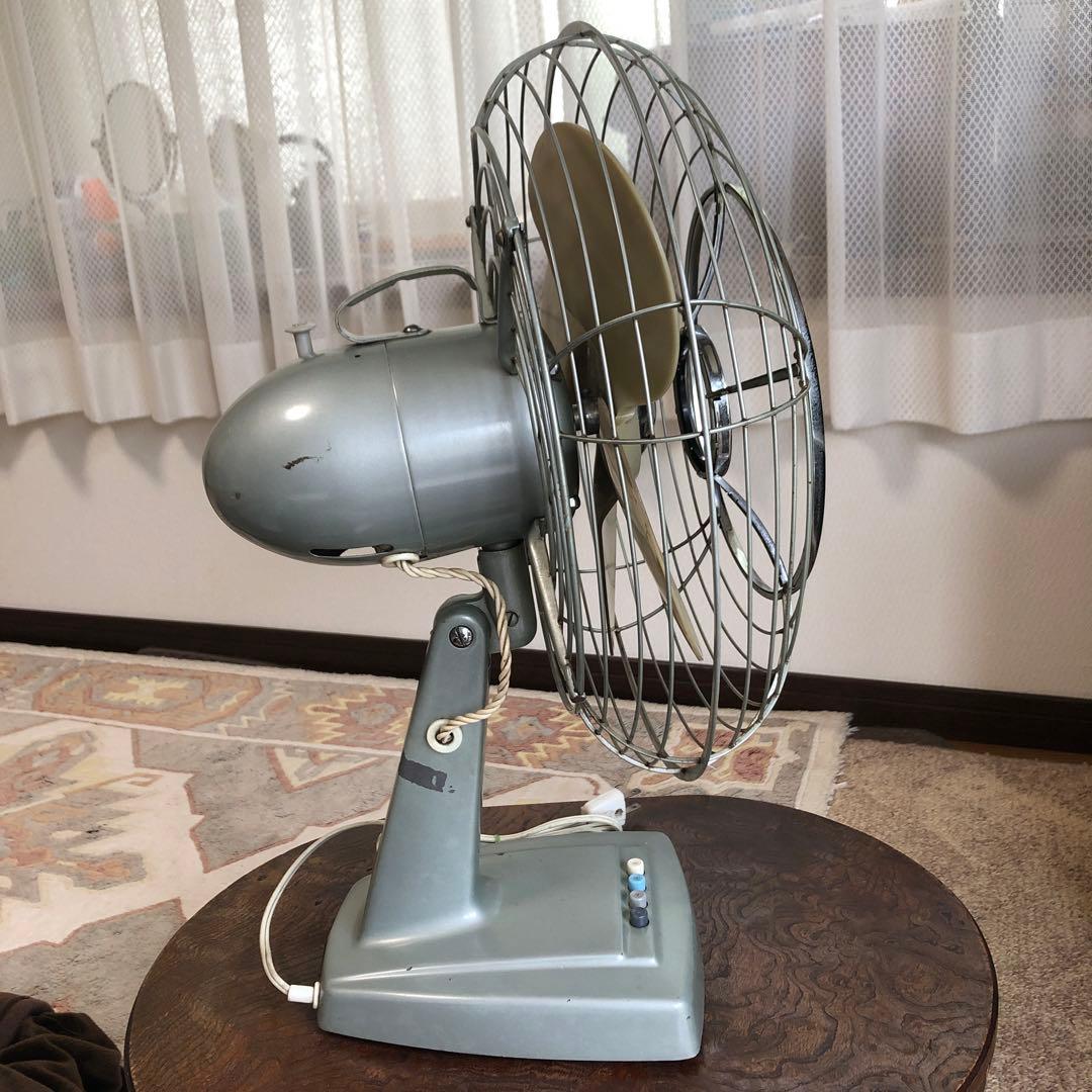 扇風機　昭和レトロ　TOSHIBA A.C.ELECTRIC FAN 鉄製