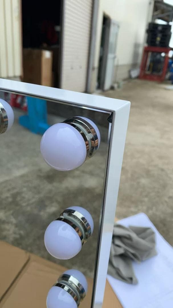 ホワイト モダン ドレッサー ミラー付き訳あり品写真をご確認103-1-①-02