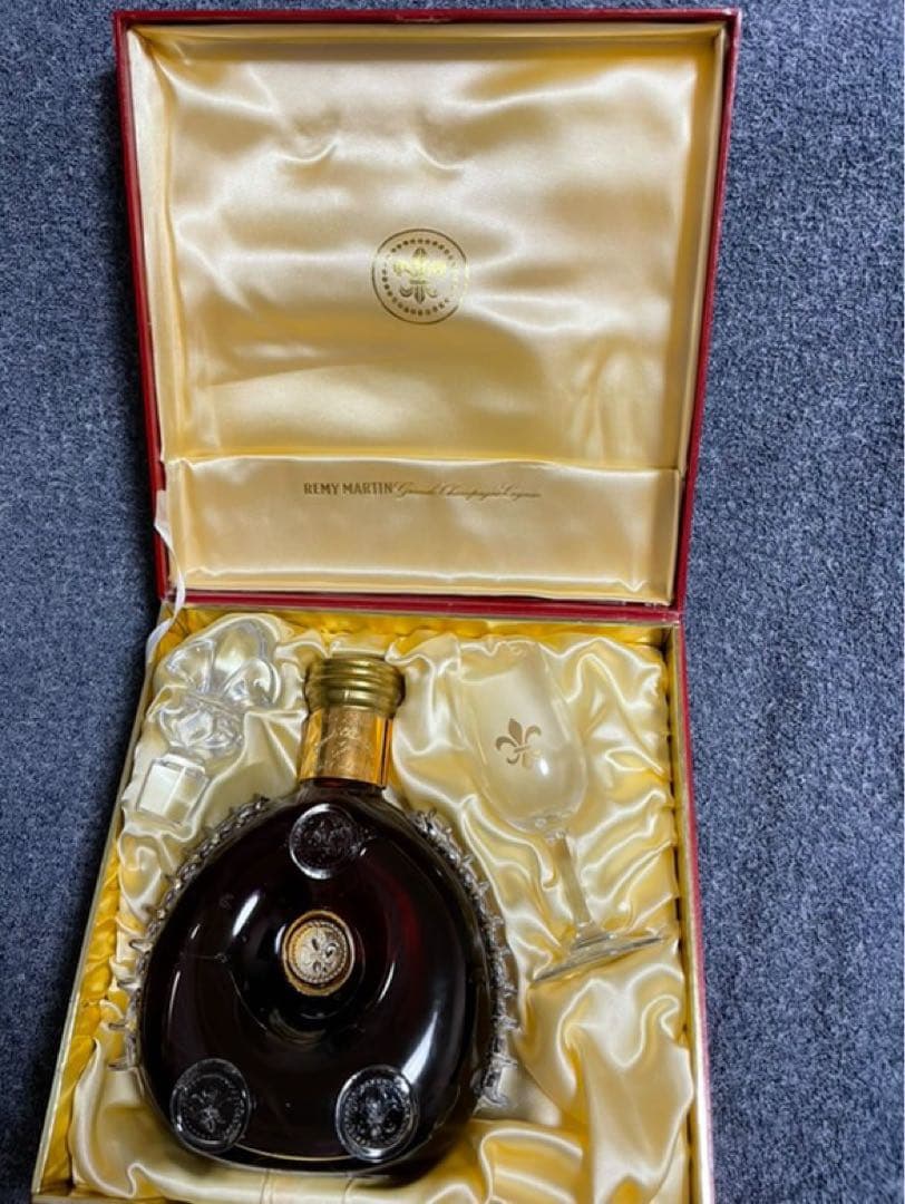 み*み様 Rémy Martin LOUIS XIII レミーマルタン　ルイ13