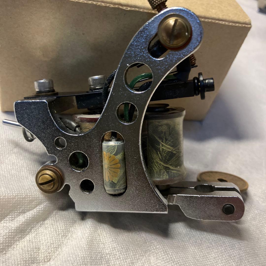 ￼タトゥーマシンRUSHIRON