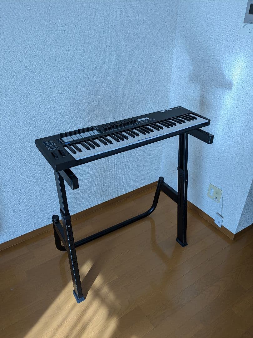 Quiklok キーボードスタンド ※※キーボードは付属しません※※