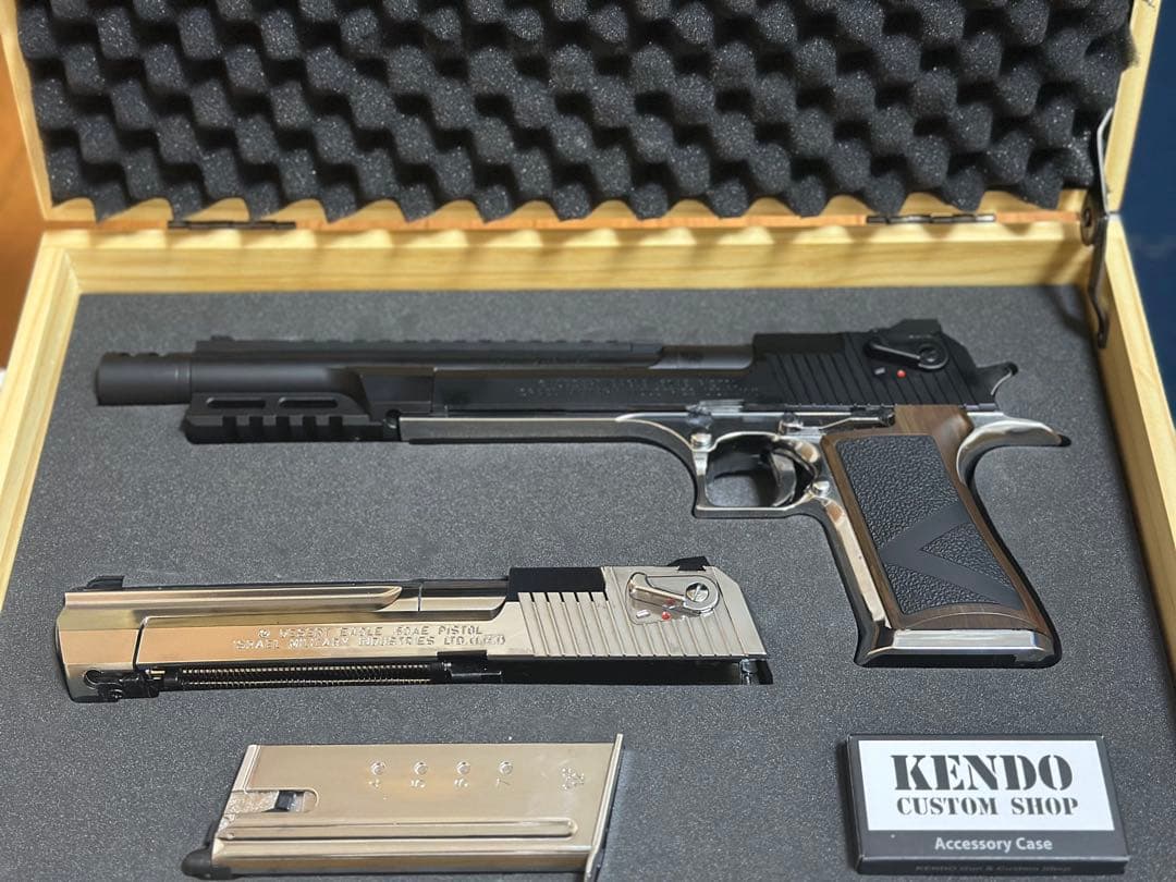 東京マルイ ライトニングホーク バイオハザードRE2