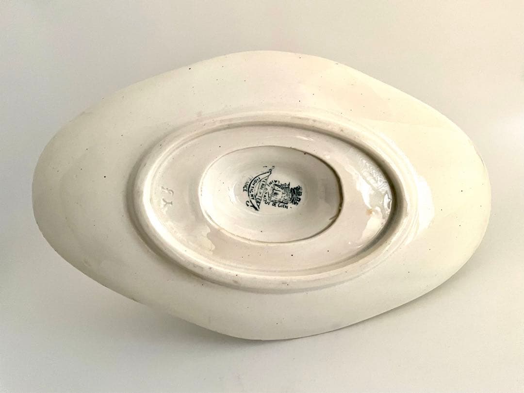 フランス　アンティーク　フリルエッジのソーシエール