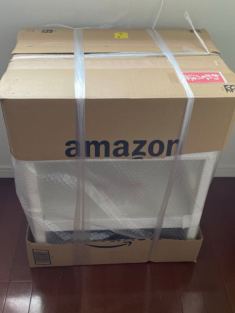 IKEA ティッセダール　ベッドサイドテーブル 引き出し付き　チェスト