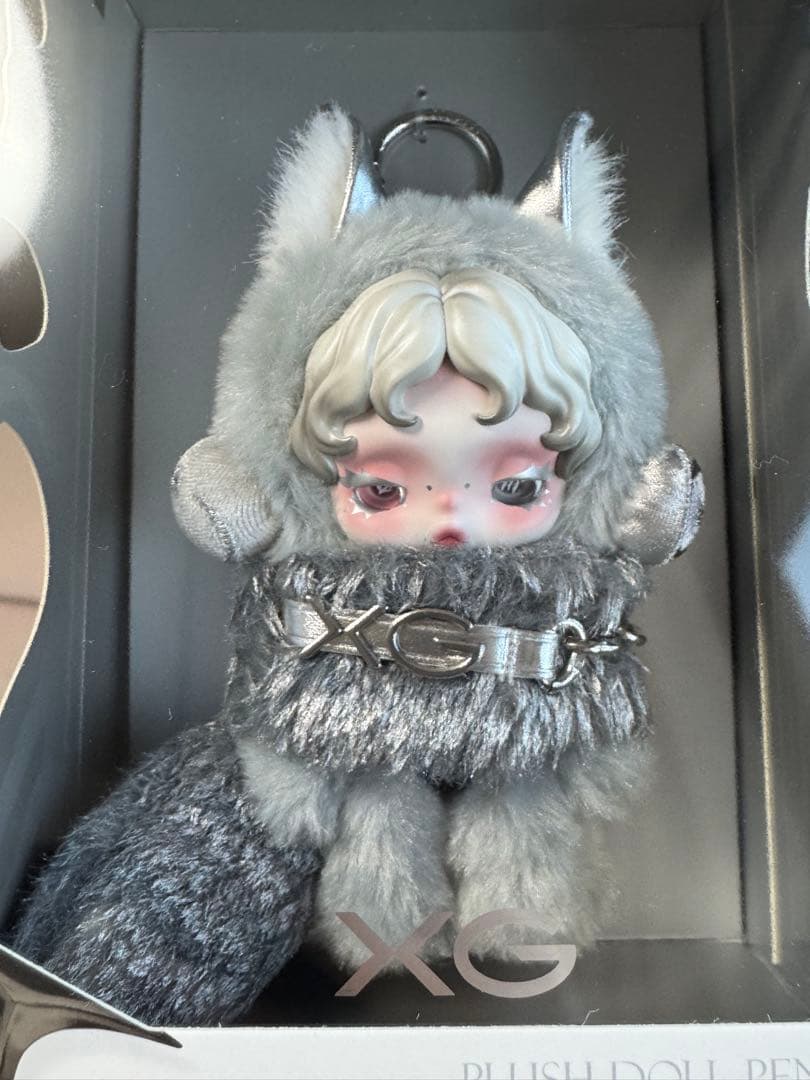 POP MART Skull panda✖️XG 日本限定 ぬいぐるみペンダント