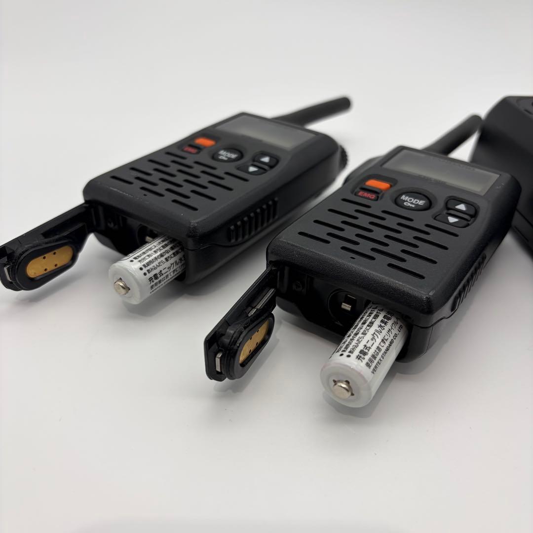 2台セット トランシーバー 充電器付き STANDARD FTH-108