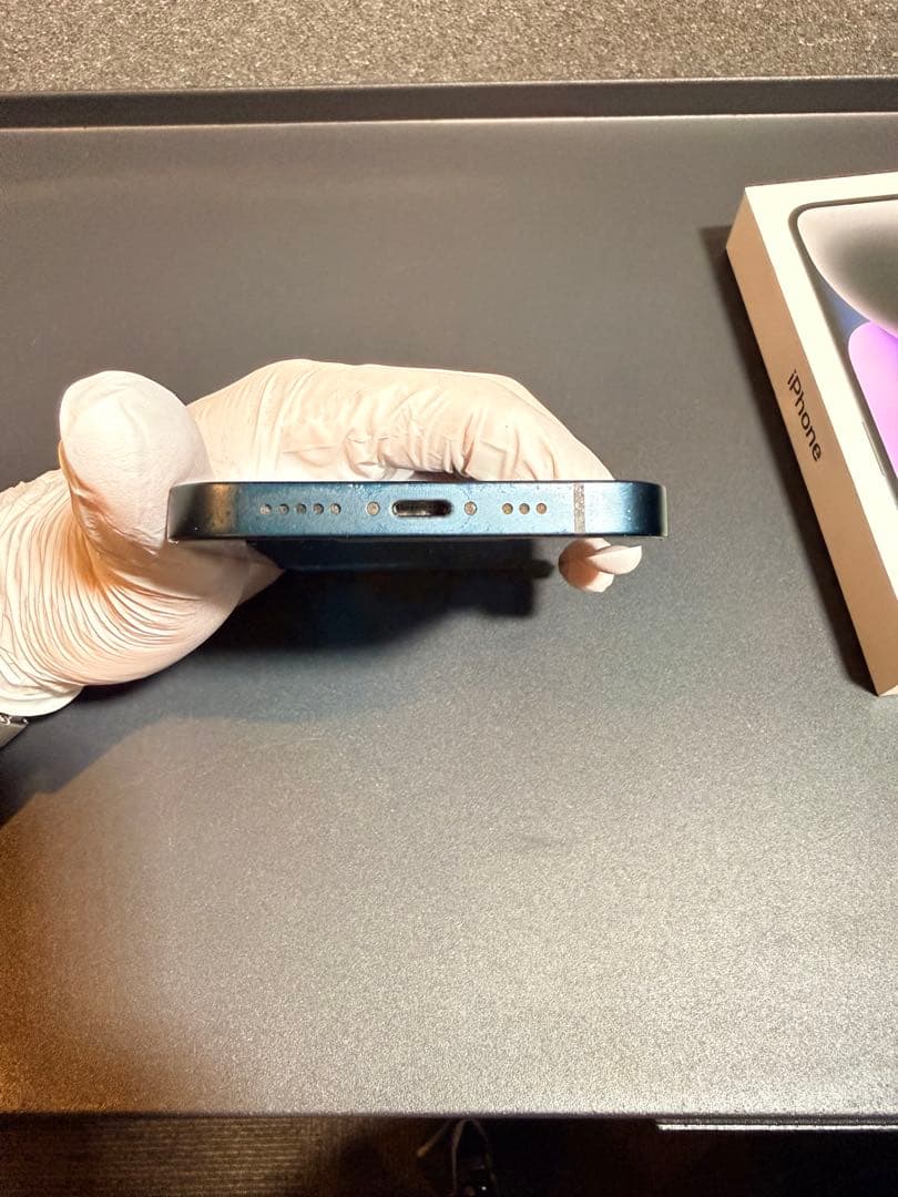 Apple iPhone 14 ミッドナイト本体