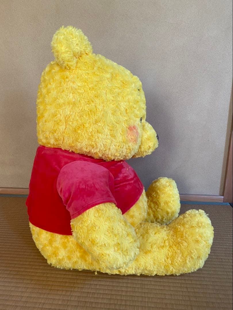 【希少】くまのプーさん　ぬいぐるみ　特大　タグ付き　ストア限定品