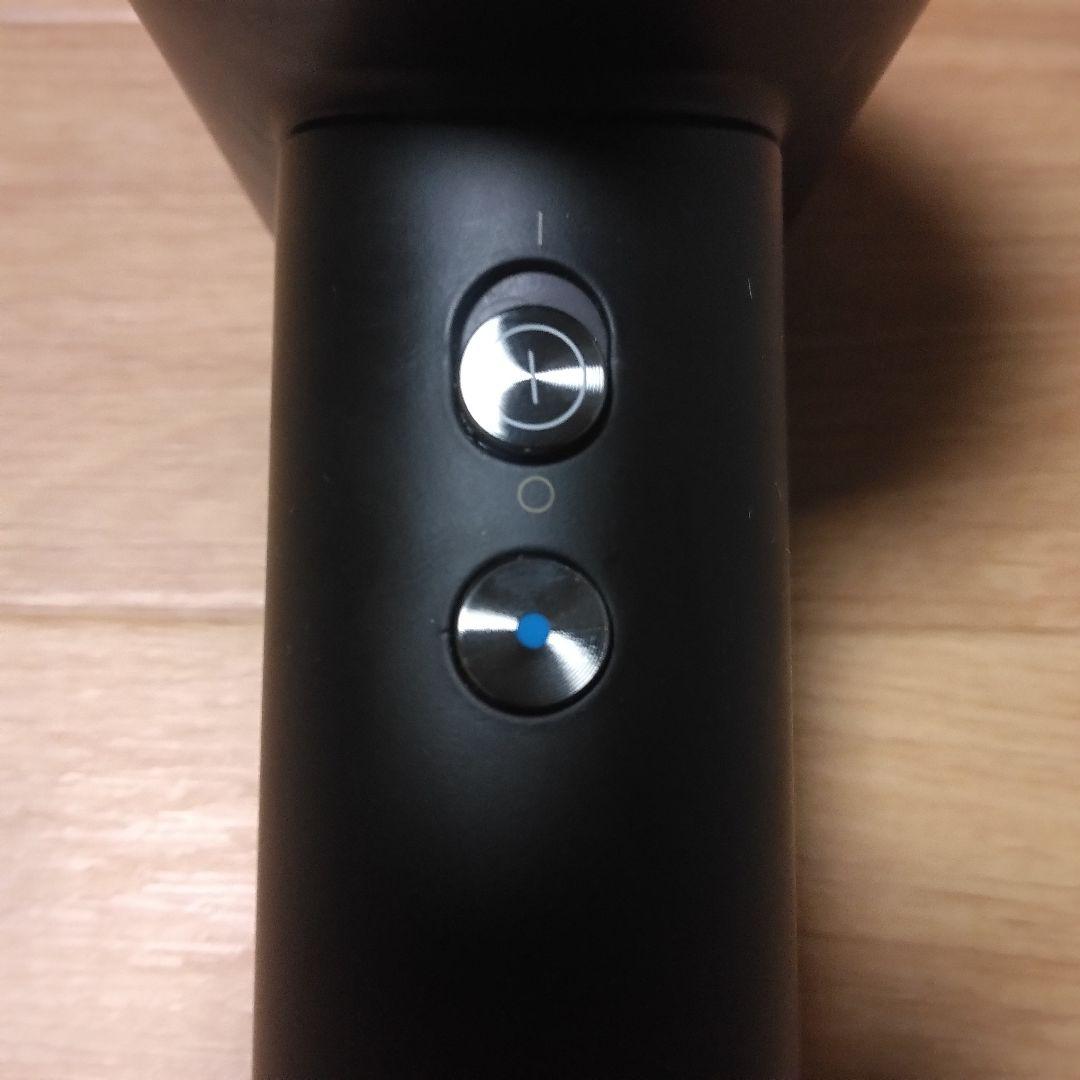 人気シリーズ　動作良好　Dyson　ダイソン　HD08　ドライヤー