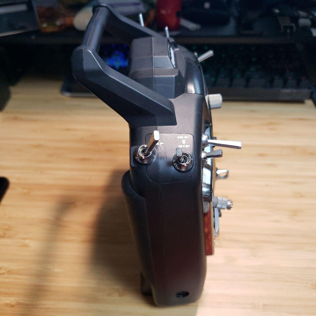 Futaba T10J プロポーショナルRCシステム