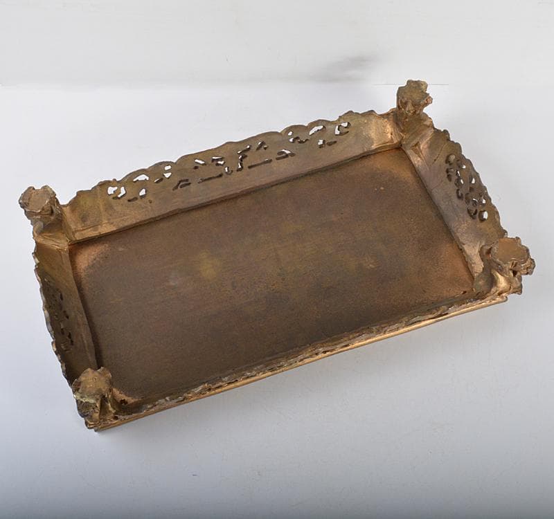 中国　古銅鍍金　龍彫　宣徳銅平卓　重さ約8.82㎏　D　R4443C