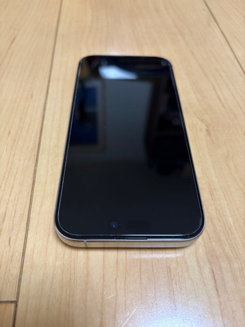 iPhone 15 Pro ナチュラルチタニウム 256GB 本体