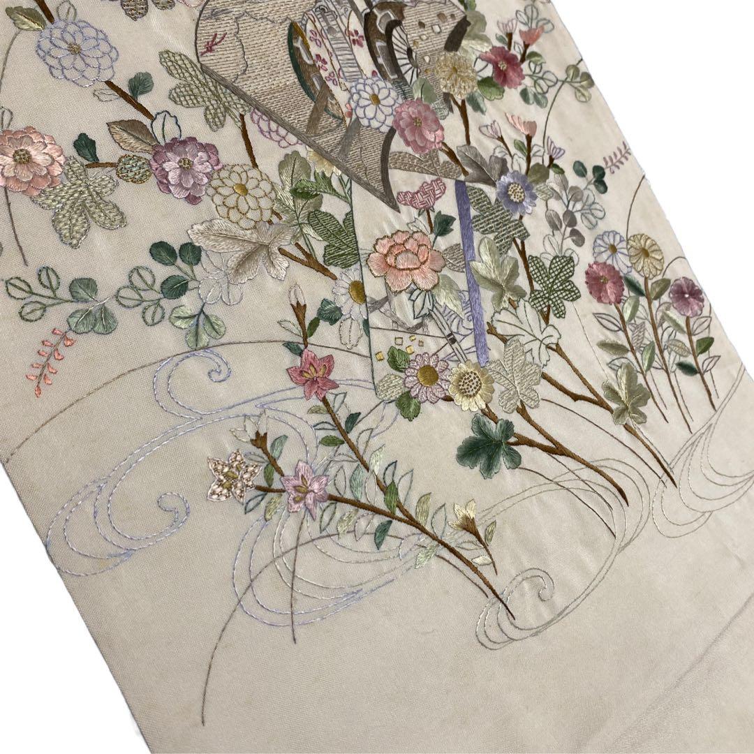 【専用です】季節の花々と読み本 総刺繍 袋帯