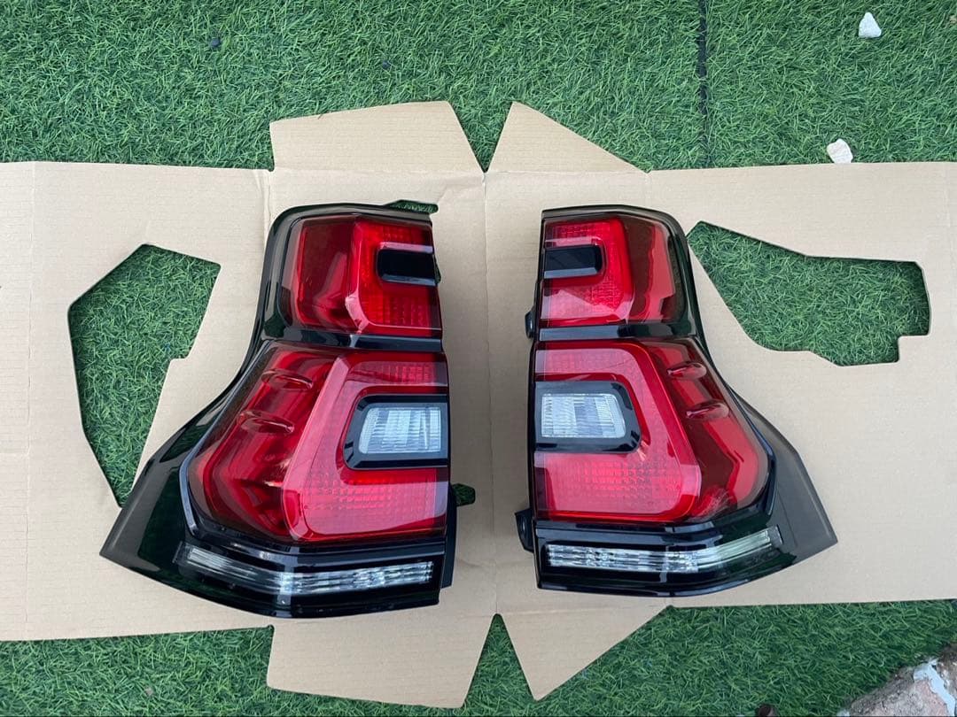プラド150後期 テールランプ