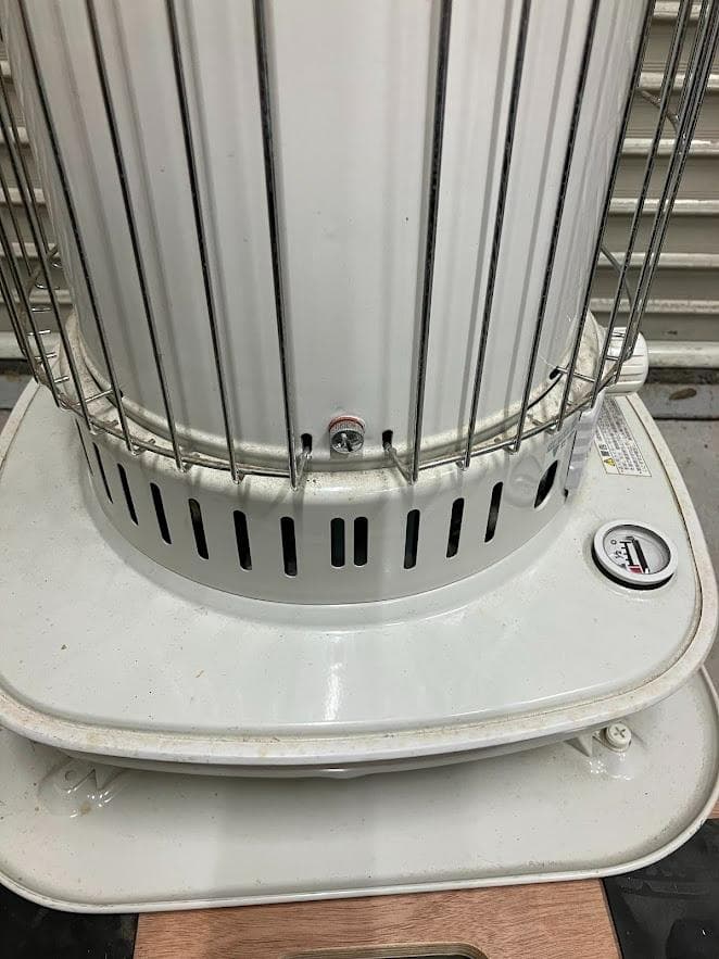 コロナ　石油ストーブ　SL-66F　２０１３年製　タンク容量７．０ℓ