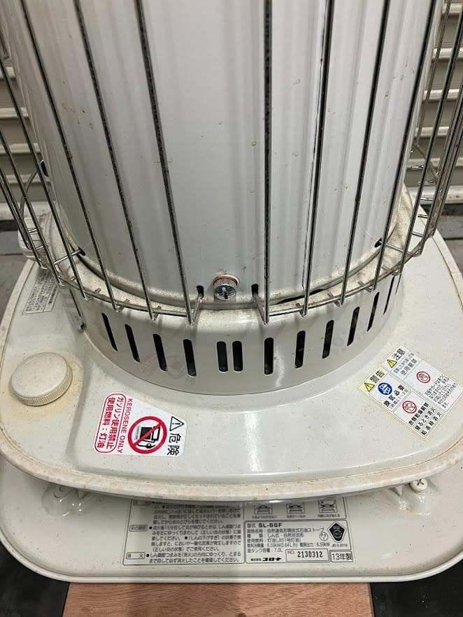 コロナ　石油ストーブ　SL-66F　２０１３年製　タンク容量７．０ℓ