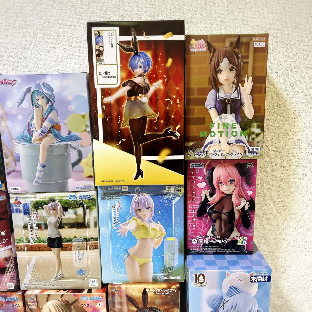 美少女フィギュア　12体セット　プライズ　初音ミク　リコスリコイル　ウマ娘