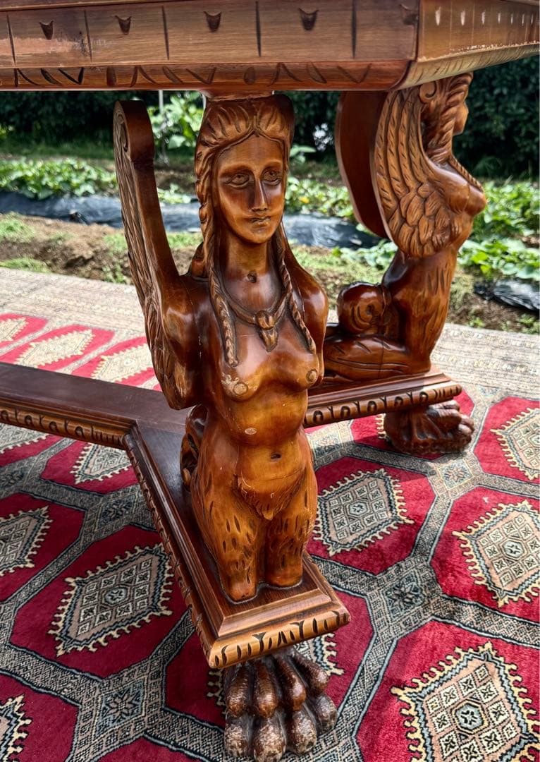 女神彫刻×ライオン脚 高級ダイニングテーブル 幅192cm アンティーク調