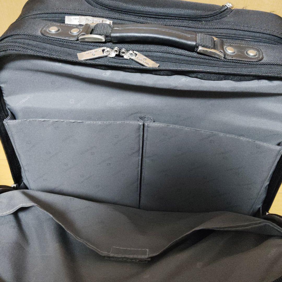 samsonite スーツケース　機内持込み可