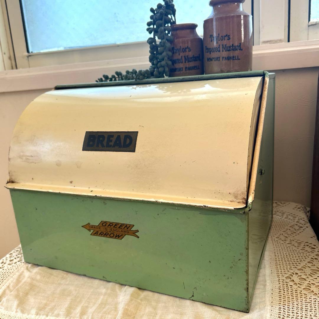イギリスアンティーク　ブレッドケース