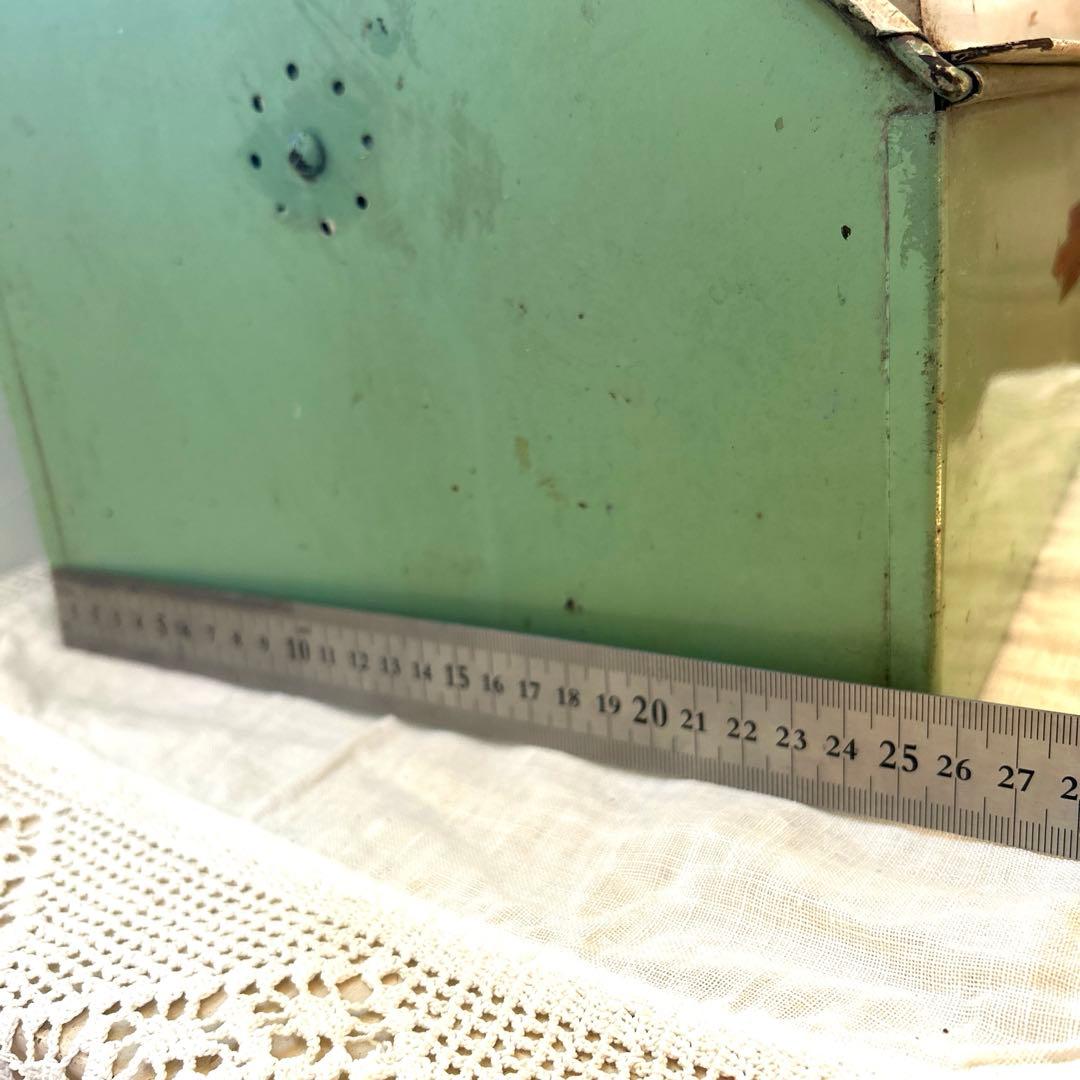 イギリスアンティーク　ブレッドケース