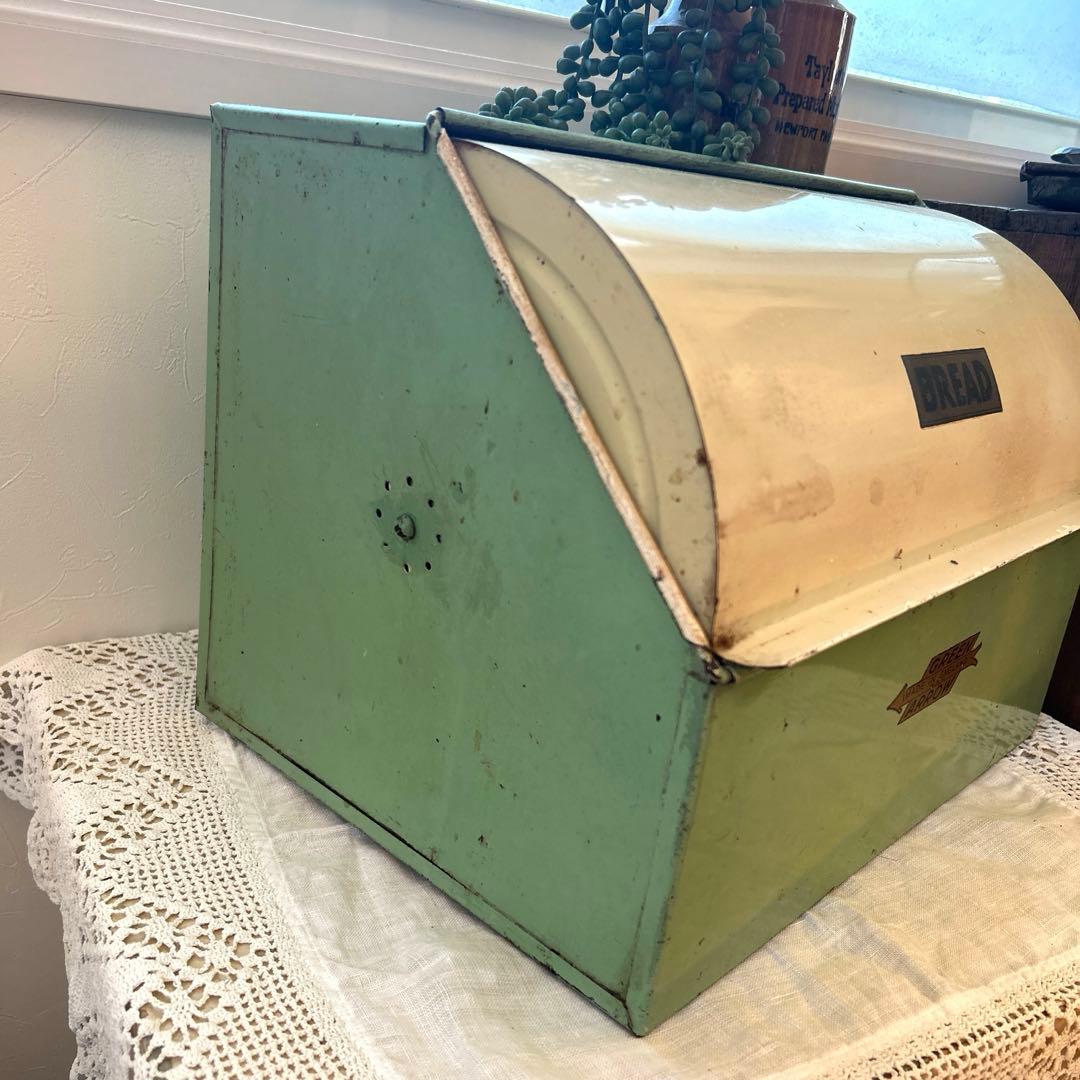 イギリスアンティーク　ブレッドケース