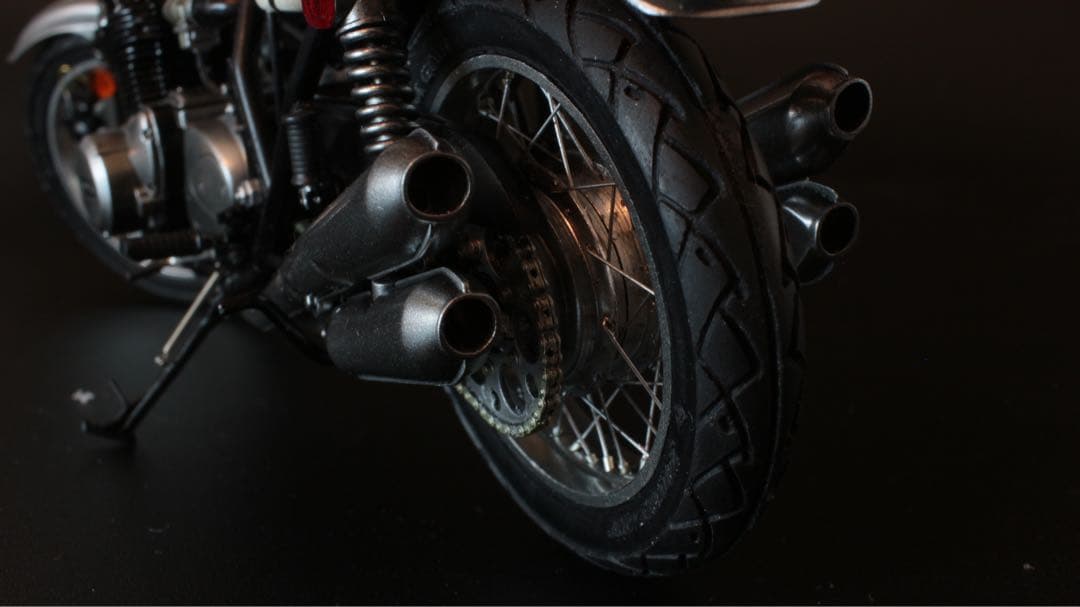 アオシマ 1/12 KAWASAKI Z2 750 RS 完成品