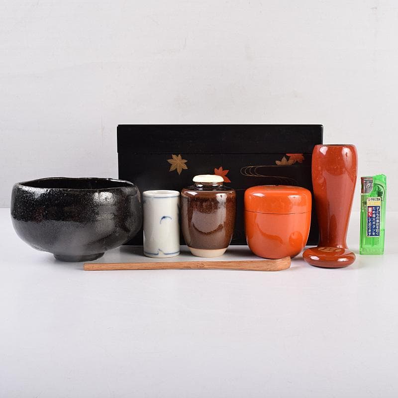 茶道具　雲錦蒔絵　利休茶箱　黒茶碗　七宝蒔絵　棗など　九点　一式　M　R8900