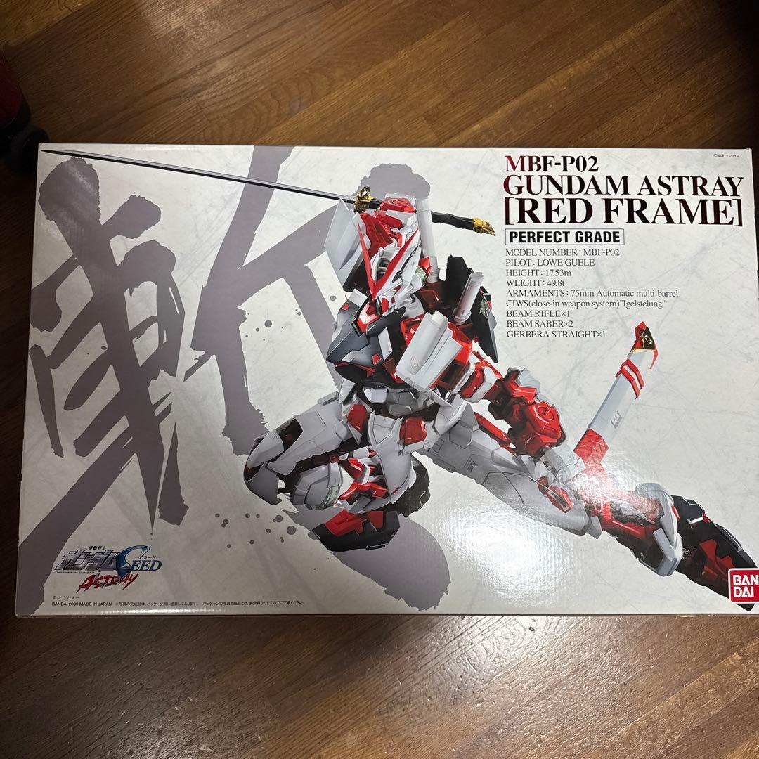 の*の様 【早期予約特典つき】バンダイ PG 1／60 ガンダムアストレイ レッ