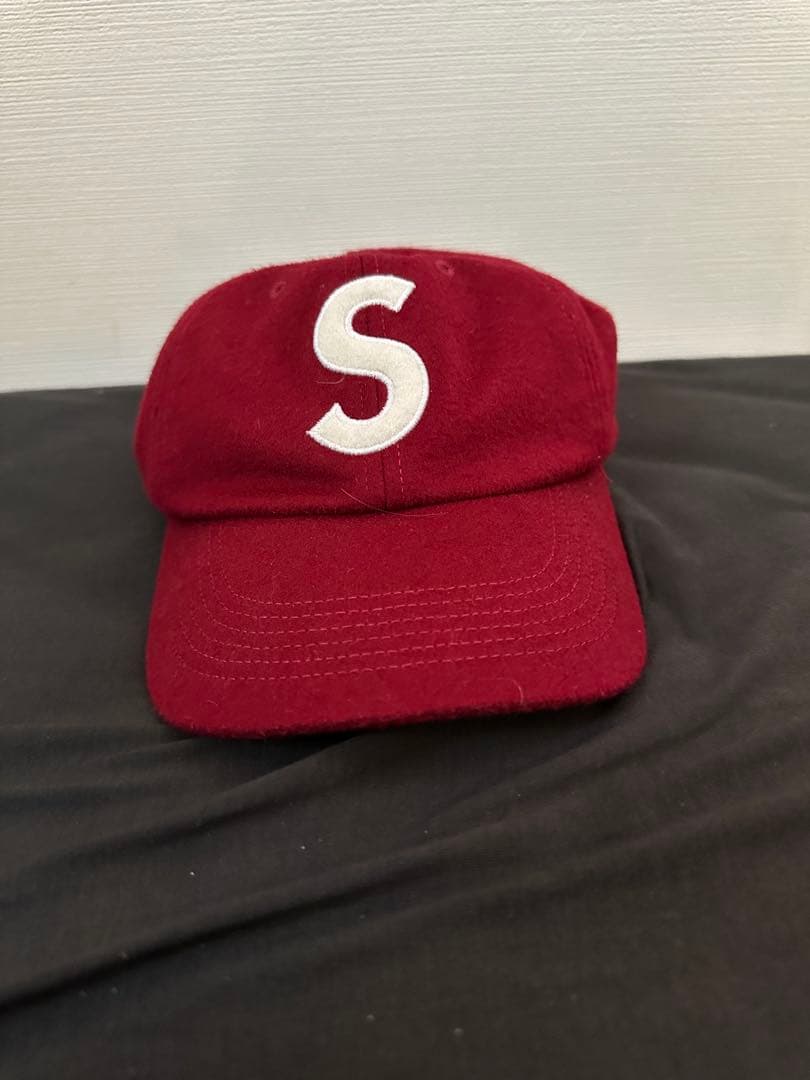 Supreme Sロゴ　バーガンディキャップ　ウール