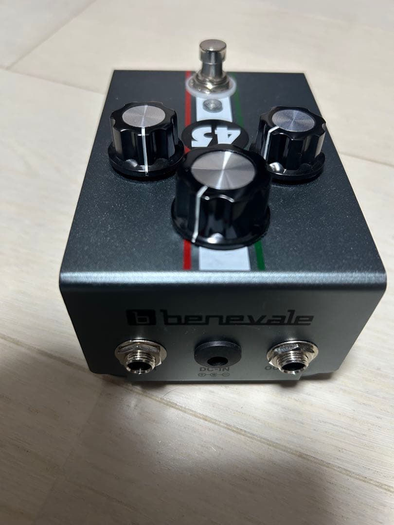 ギター Benevale colt45