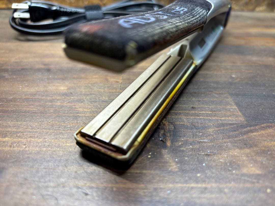 ADST DS アドスト ストレートヘアアイロン