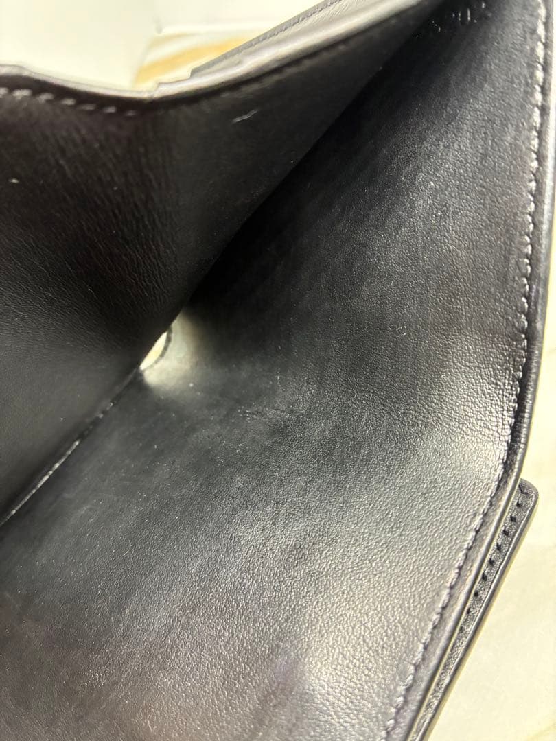 CELINE トリオンフ シャイニーカーフスキン コンパクトウォレット ブラック