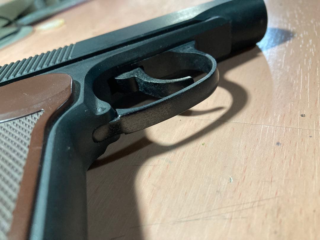 お*ち様 KSC マカロフPM ガスガン 【予備マガジン1個付】