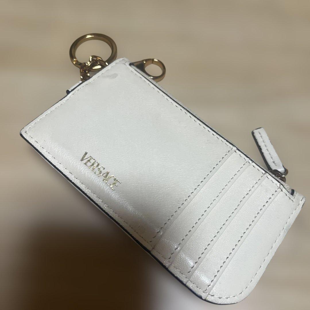 VERSACE ホワイト ケース キルティング メデューサ