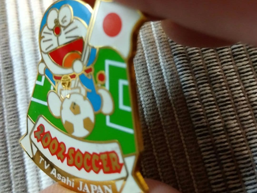 レア★2002 FIFAワールドカップ★テレビ朝日★ドラえもん ピンバッジ★