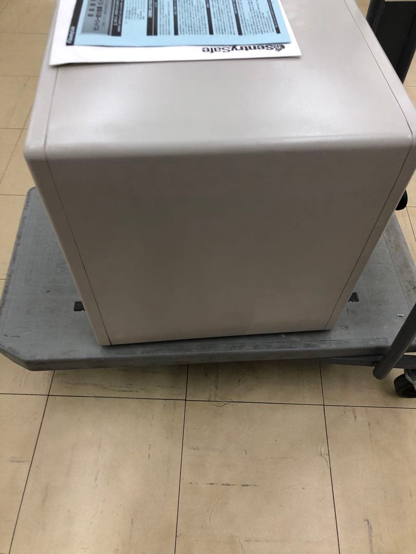 セントリーセーフ　金庫　JF123ET