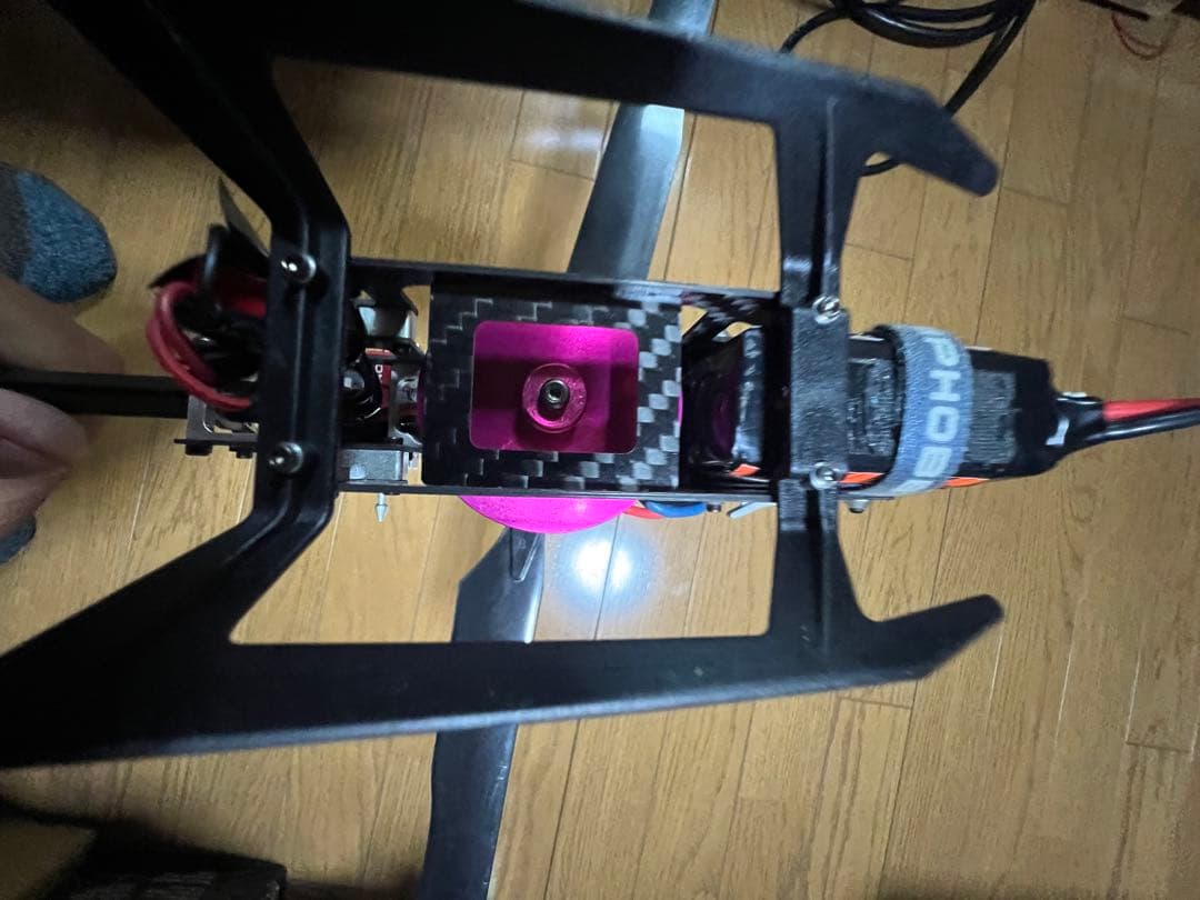 m2です、墜落はしましたけど全て変えました今日は、調整だけ８飛行して快調