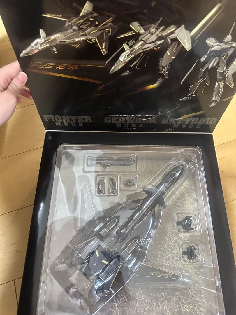 YAMATO　マクロスプラス　YF-19　25周年記念モデル