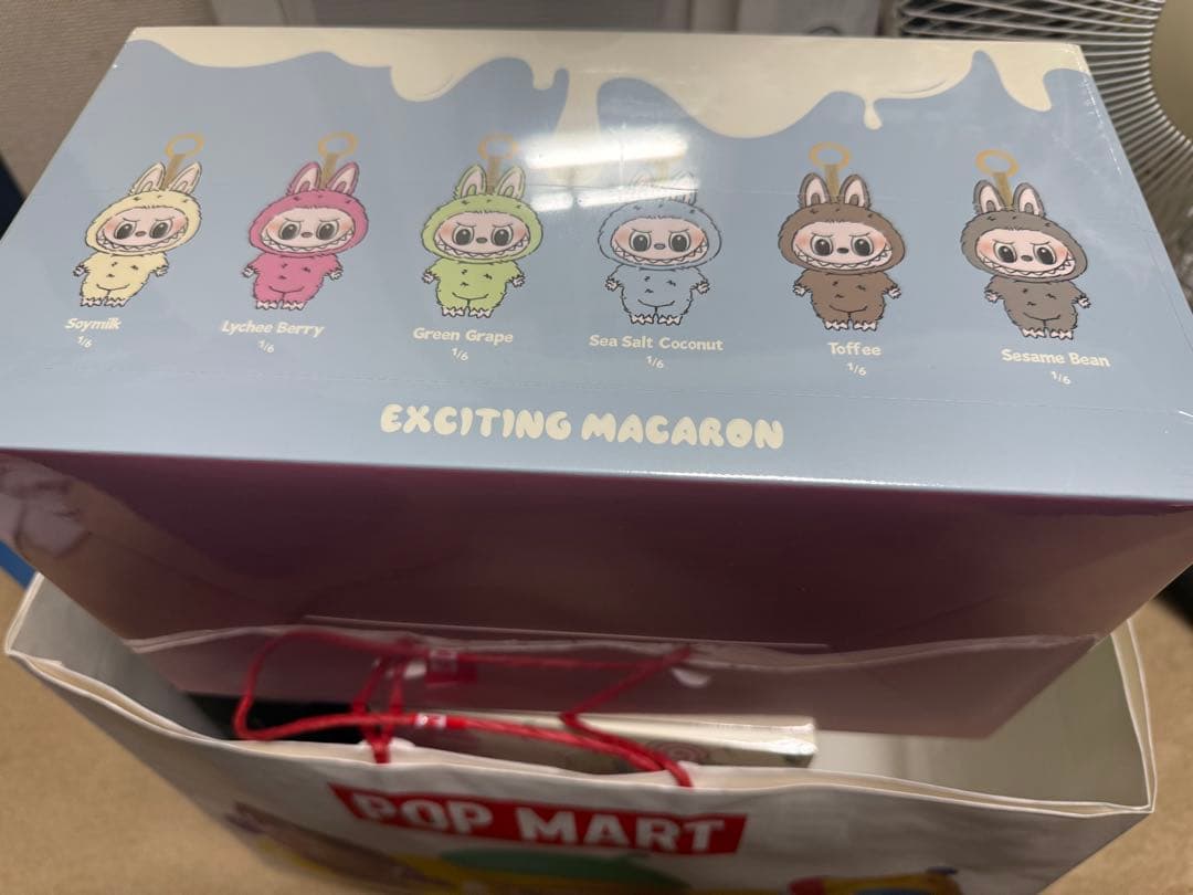 THE MONSTERS Exciting Macaron ぬいぐるみ 1セット