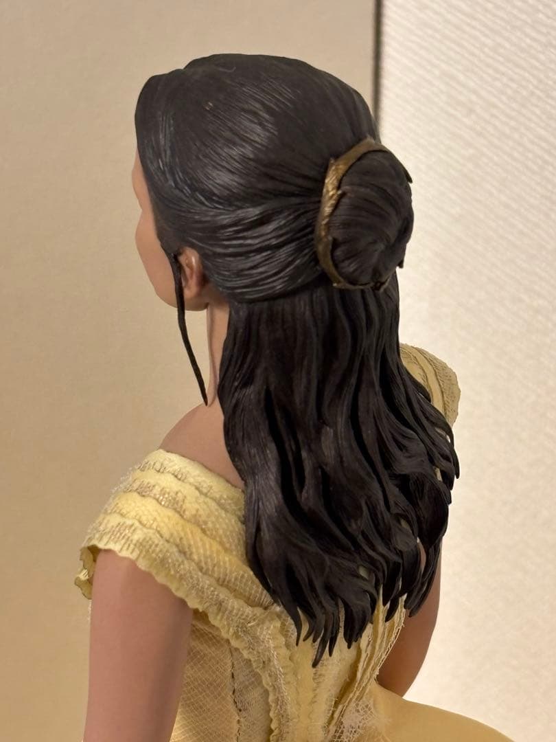 ホットトイズ/美女と野獣/エマ・ワトソン/フィギュア/人形/限定/ベル/本体のみ