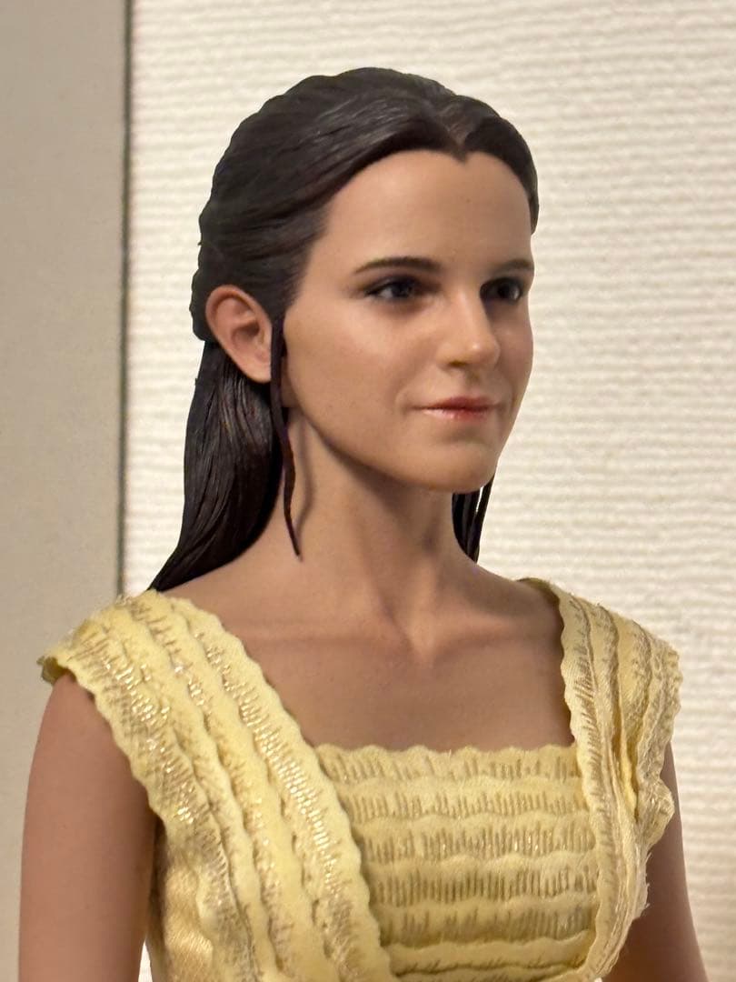 ホットトイズ/美女と野獣/エマ・ワトソン/フィギュア/人形/限定/ベル/本体のみ