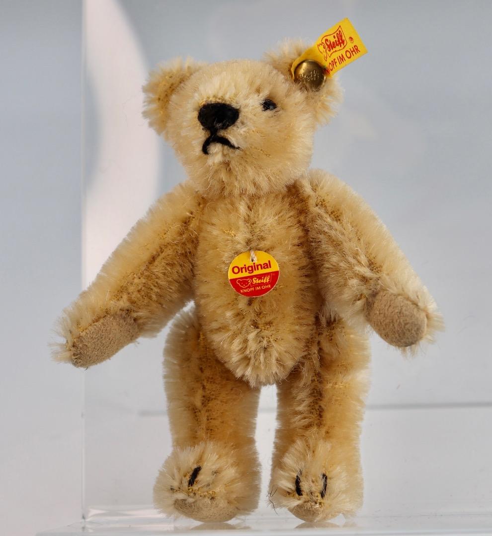 Steiff テディベア 1909年レプリカ・ブラス テディ黄色タグ9cm C