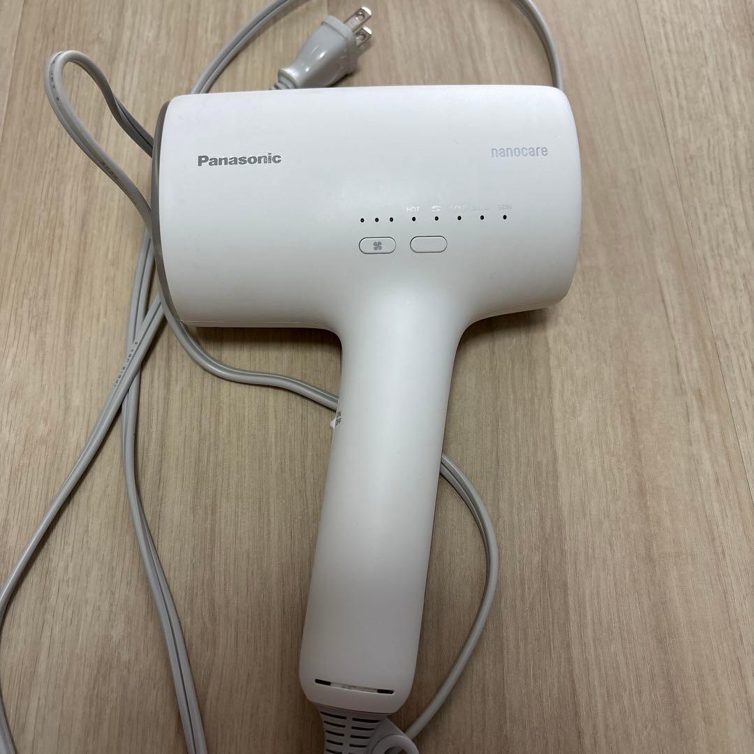 Panasonic ナノケア ヘアドライヤー　EH-NA0J ホワイト