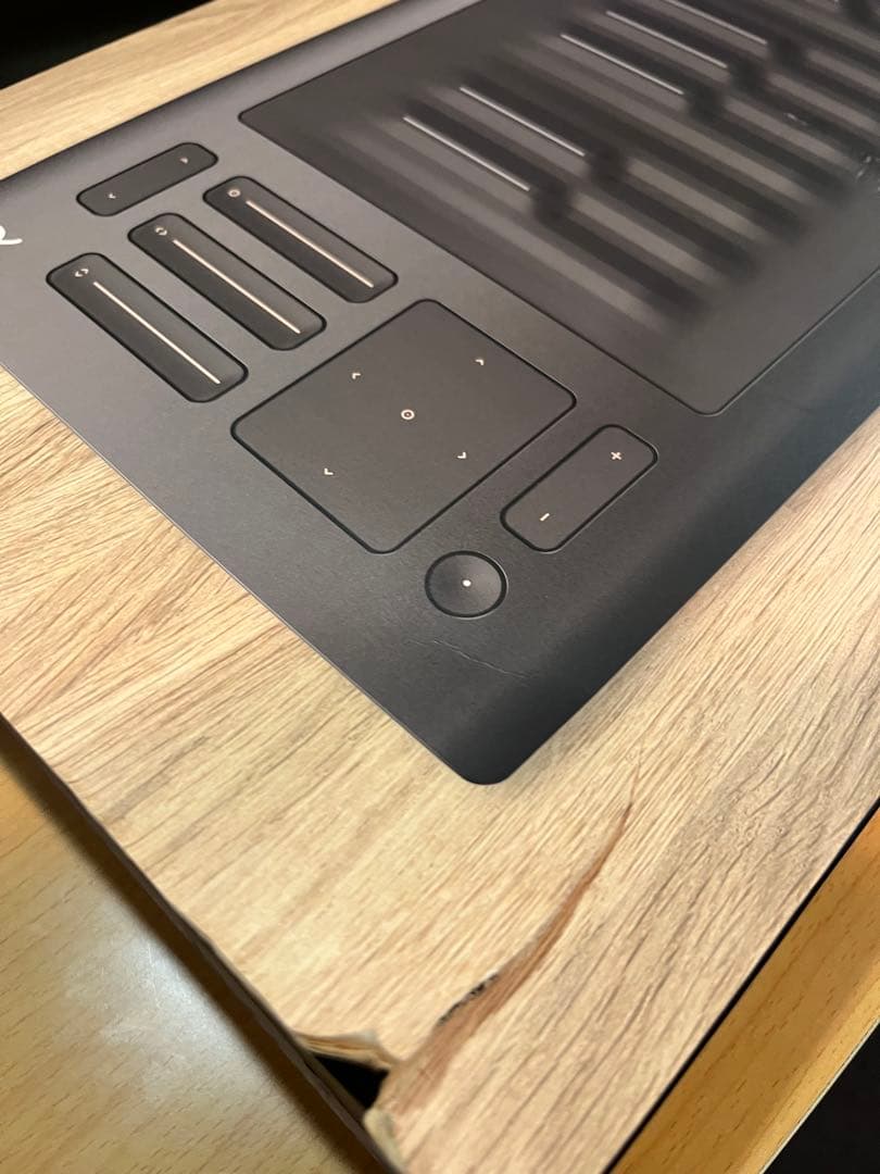 ROLI Seaboard RISE25 MIDIキーボード