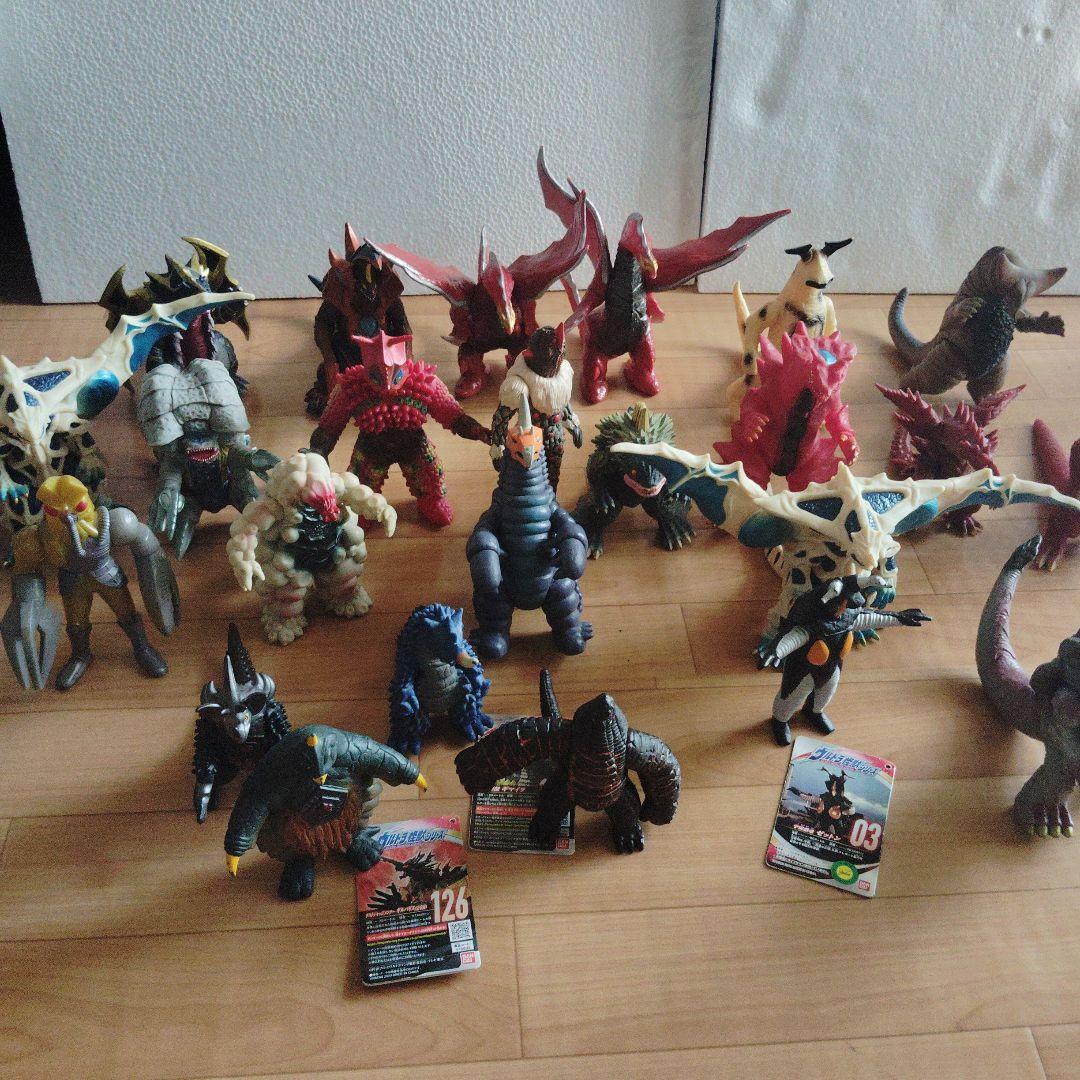 24体セット販売 ウルトラ怪獣 まとめ売り 当時物ソフビ 円谷プロ BANDAI